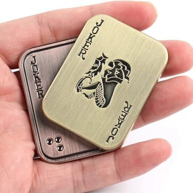 1pc Fidget ของเล่นผู้ใหญ่ Mens Irrictable ตารางของเล่น EDC โลหะ Fidget Slider แม่เหล็กโป๊กเกอร์ Push Card ผู้ใหญ่ Irrictable ของเล่นความวิตกกังวล Diso