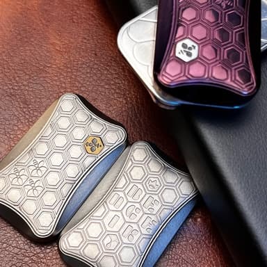 ฮีฟ 2.0 ฮาลู เกมเมอร์ ลูกปิดส้อมเสียง หมุนได้ 360 องศา EDC ของเล่นคลายเครียด