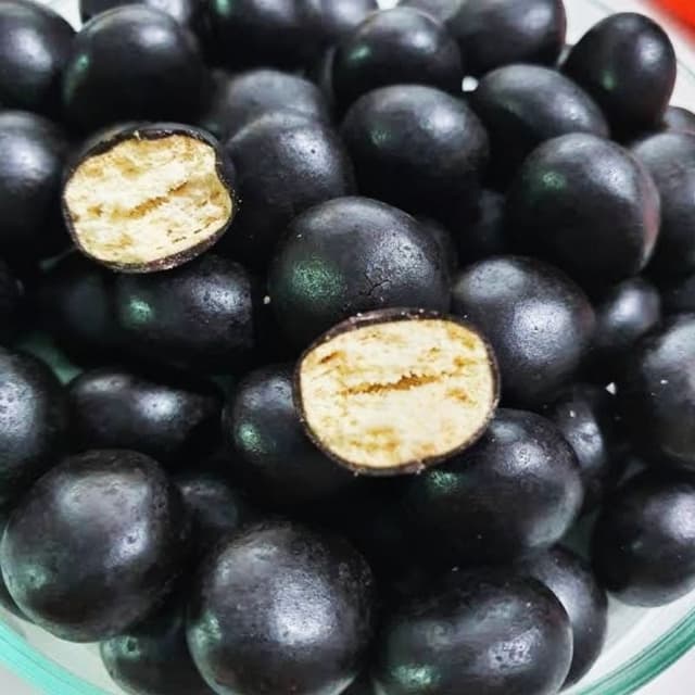 *ขนมปี๊บแบ่งขาย* ขนมปี๊บเม็ดช็อค หอม มัน กรอบ ขนาด 250g 500g