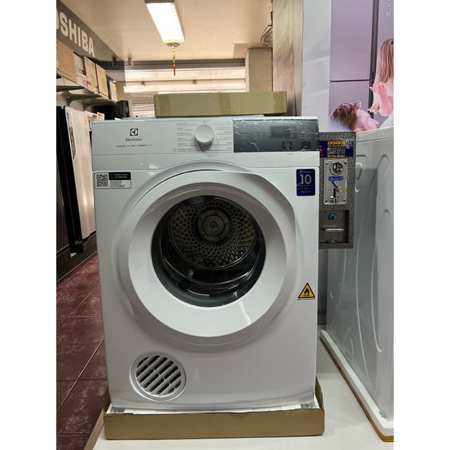 เครื่องอบผ้าฝาหน้า Electrolux 9KG  แบบติดกล่องหยอดเหรียญ EDS