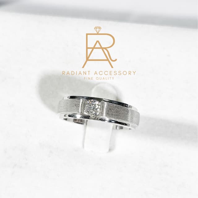 แหวนเงินแท้ แหวนชาย ฝังเพชร Moissanite 0.3 กะรัต ชุบทองคำขาว