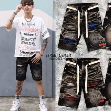 กางเกงขาสั้นยีนส์ดำอักษรแต่งหนัง เย๊บแถบหนังอย่างดี พร้อมแถมฟรีเชือก พร้อมส่ง !!!