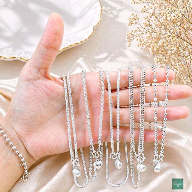 สร้อยคอเงินแท้ ประกันคุณภาพ ใส่ได้ทุกโอกาส รวม 17 ลายสวยๆ