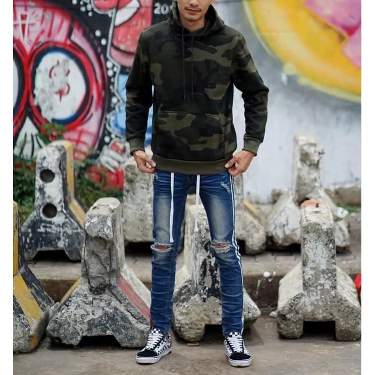 เสื้อคลุมกันหนาวแขนยาวมีฮู้ด ลายคาโม่ สีเขียวขี้ม้า ไซส์ยุโรป เกรดส่งนอก ผ้าหนา ใส่ได้ทั้งชายและหญิง https://wayoza.com