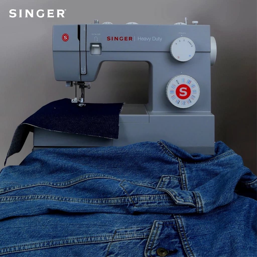 SINGER 4432 จักรเย็บผ้าไฟฟ้า จักรกระเป๋าหิ้ว (ซิงเกอร์) https://wayoza.com
