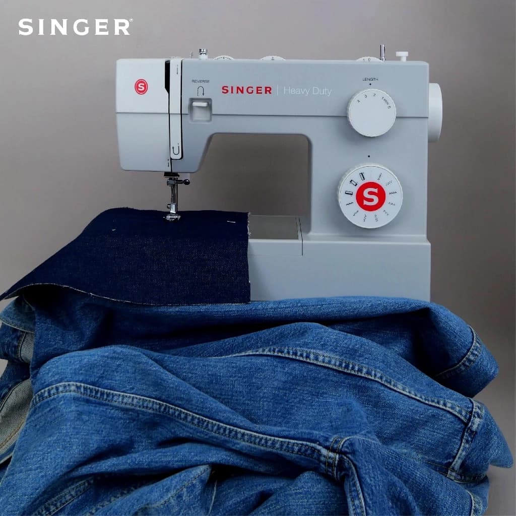 SINGER 4411 จักรกระเป๋าหิ้ว จักรเย็บผ้าไฟฟ้า (ซิงเกอร์) https://wayoza.com