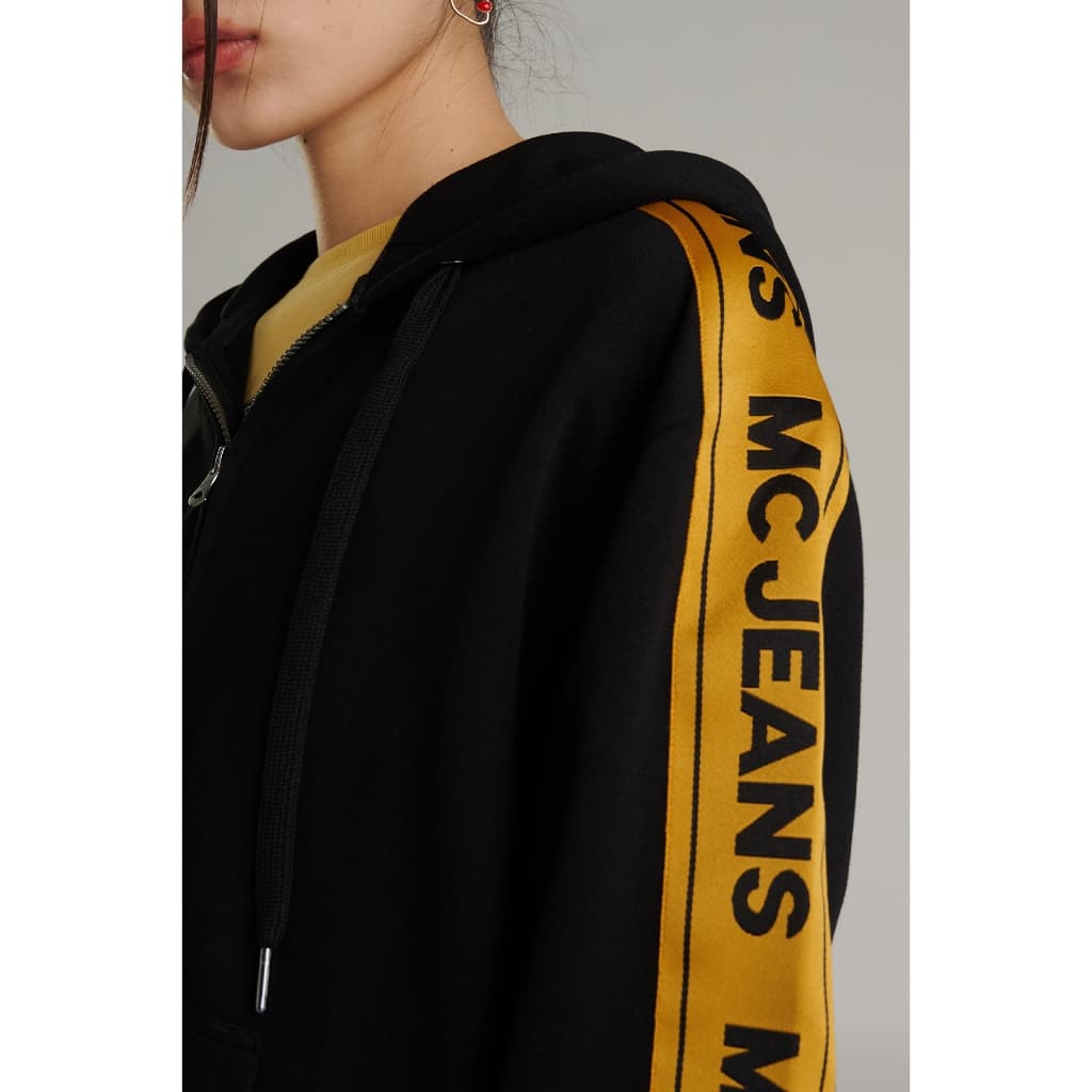 Mc jeans เสื้อกันหนาว ฮู้ดดี้ Unisex แขนยาว สีดำ MJHP216 https://wayoza.com