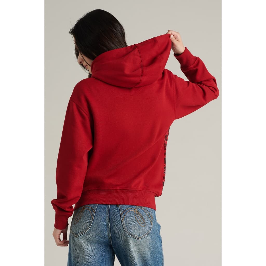 Mc JEANS เสื้อกันหนาว ฮู้ดดี้ Unisex แขนยาว สีแดงเลือดหมู MJHZ242 https://wayoza.com