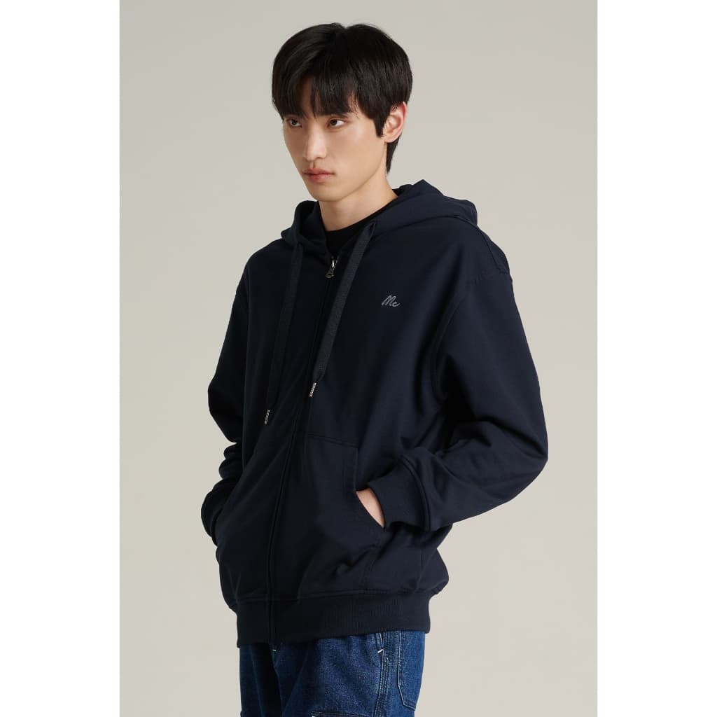 Mc JEANS เสื้อกันหนาว ฮู้ดดี้ Unisex แขนยาว MJHP245 https://wayoza.com