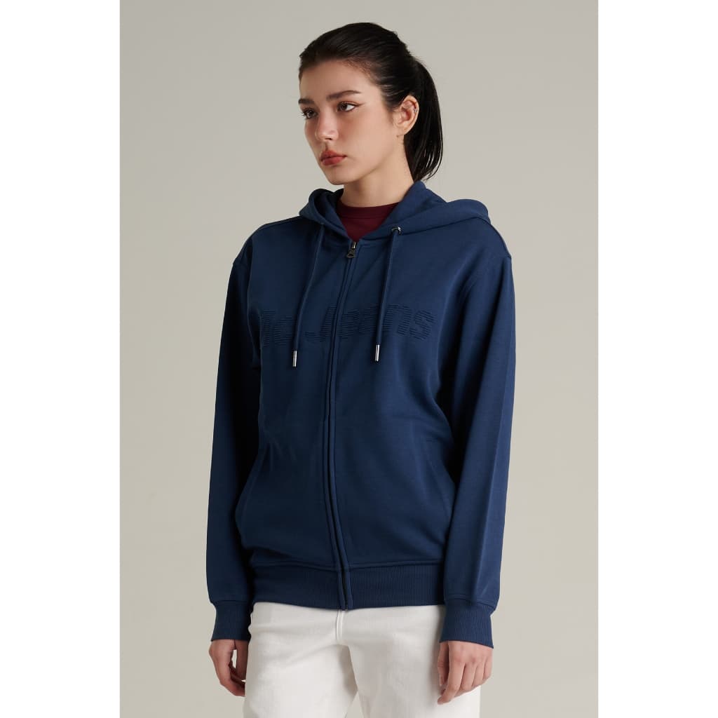 Mc JEANS เสื้อกันหนาว ฮู้ดดี้ Unisex แขนยาว MJHZ255 ทรง REGULAR งานปั๊มนูนตัวอักษร หน้า-หลัง ระบายอากาศได้ดี https://wayoza.com