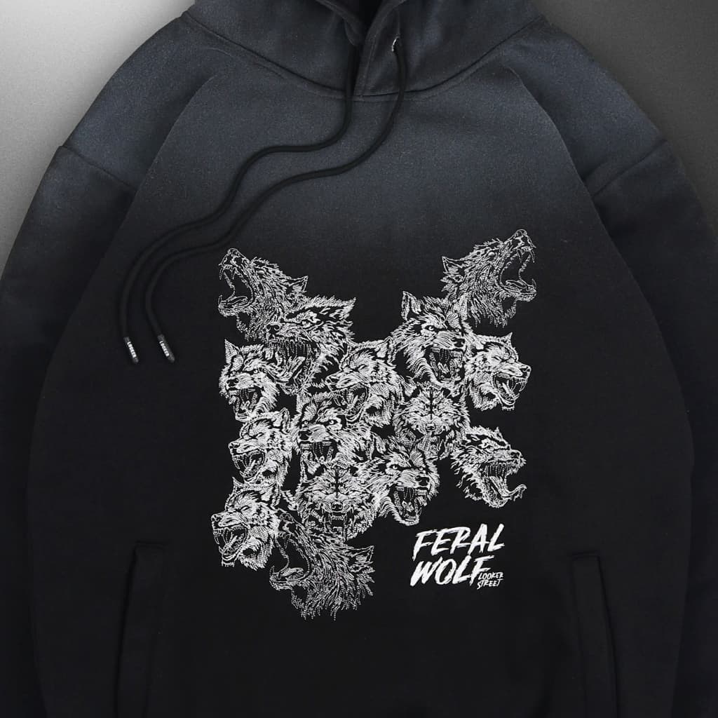 LOOKER เสื้อฮู้ดแขนยาว เสื้อฮู้ดปักโลโก้ FERAL WOLF - SAVAGE PACK HOODIE https://wayoza.com