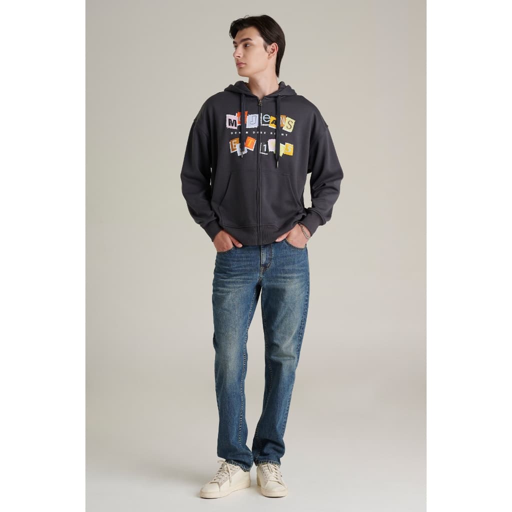 Mc JEANS เสื้อกันหนาว ฮู้ดดี้ Unisex ทรงโอเวอร์ไซส์ แขนยาว สีเทาเข้ม MJHZ248 เนื้อผ้าสัมผัสเรียบ นุ่ม ใส่สบาย ระบายอากาศ https://wayoza.com