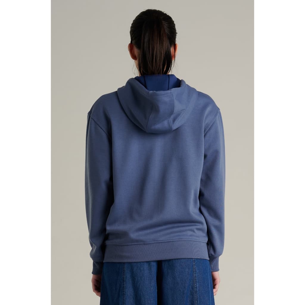 Mc JEANS เสื้อกันหนาว ฮู้ดดี้ Unisex แขนยาว สีฟ้าเข้ม MJHZ253 ทรง REGULAR งานพิมพ์สีพลาสติซอล https://wayoza.com