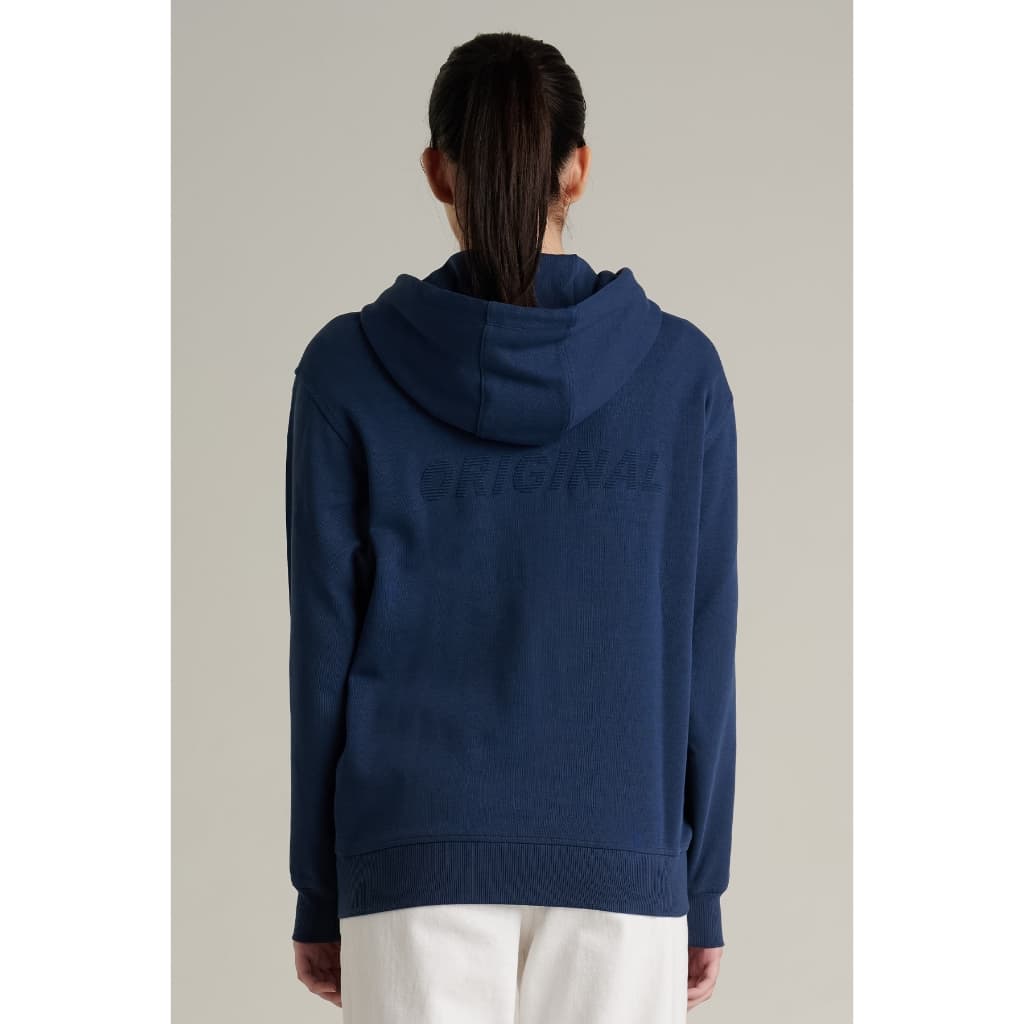 Mc JEANS เสื้อกันหนาว ฮู้ดดี้ Unisex แขนยาว MJHZ255 ทรง REGULAR งานปั๊มนูนตัวอักษร หน้า-หลัง ระบายอากาศได้ดี https://wayoza.com