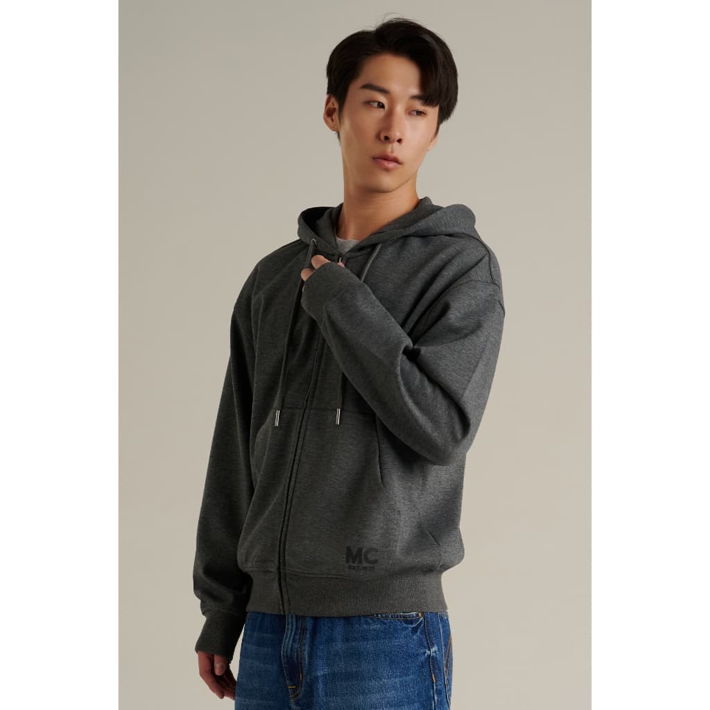 Mc JEANS เสื้อกันหนาว ฮู้ดดี้ Unisex แขนยาว สีเทาเข้ม MJHZ263 https://wayoza.com
